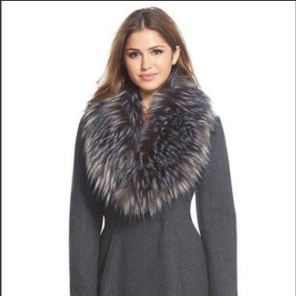 VERA WANG Charcoal Serena Faux Fur Trim Coat - Picture 1 of 3